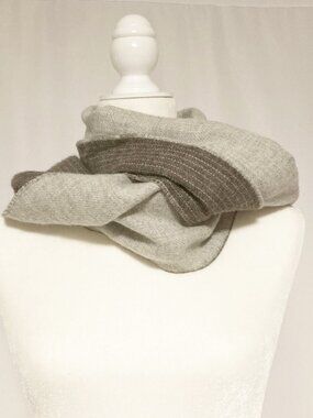 Kuna 100% Baby Alpaca Two-Tone Fringed Scarf Made in Peru